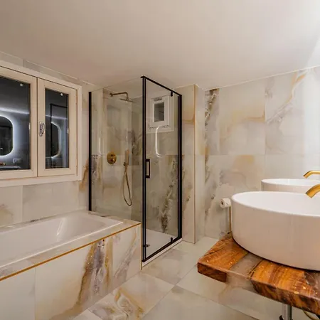 Bed & Breakfast Giulia Urban Retreat 4*